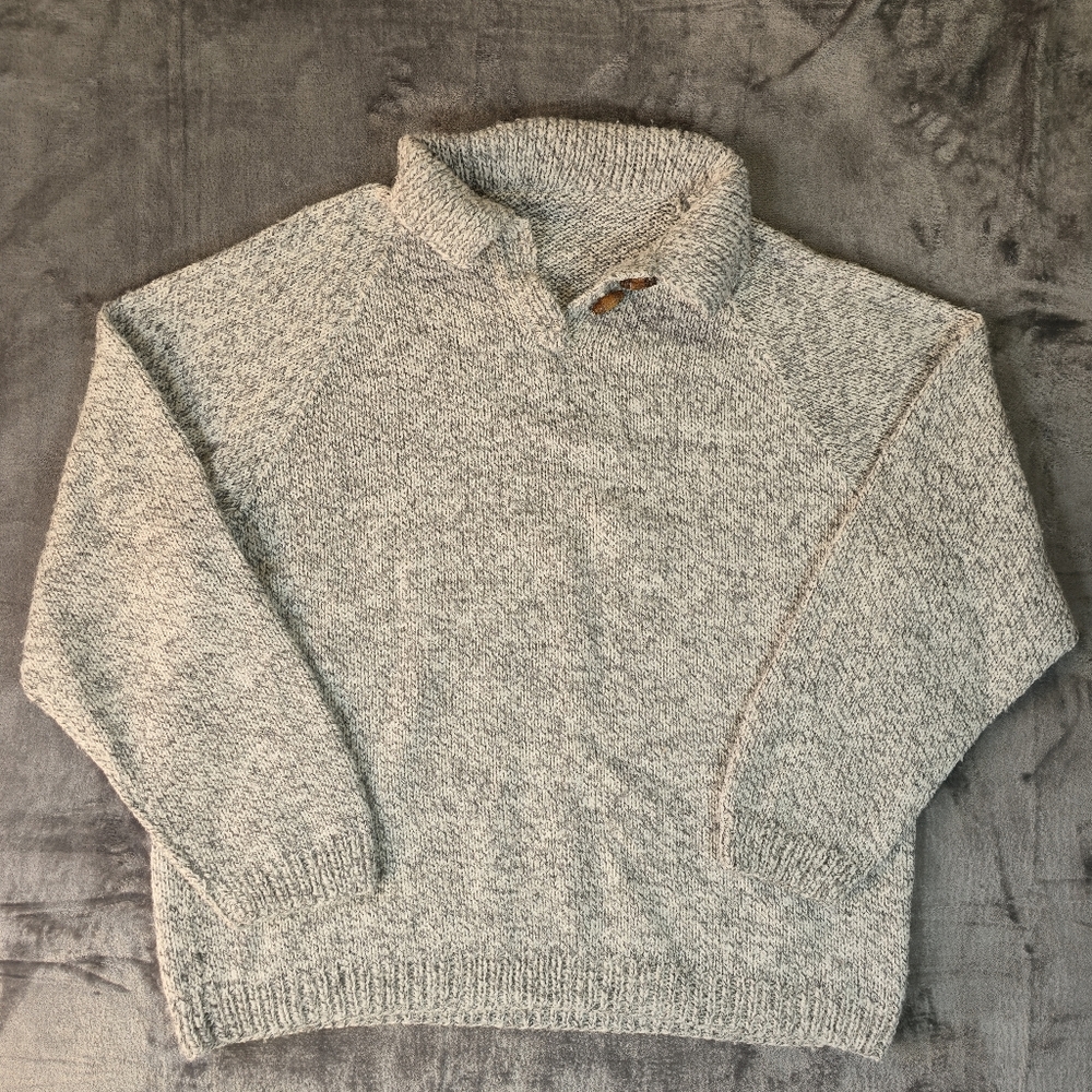 Vintage Woman's Knit Sweater Size XL